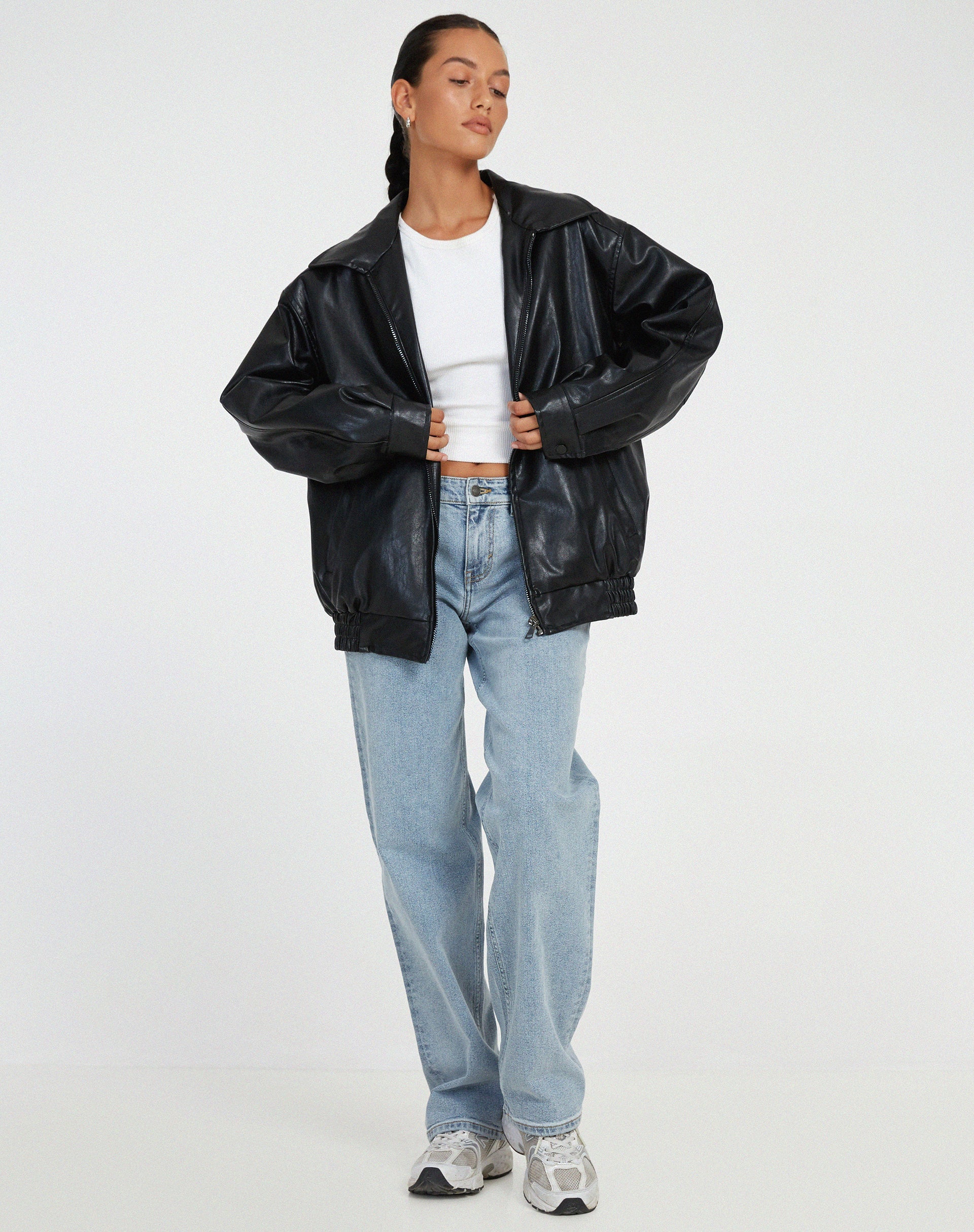 Cosima - Oversized Bomber Jacket Minimalist Style