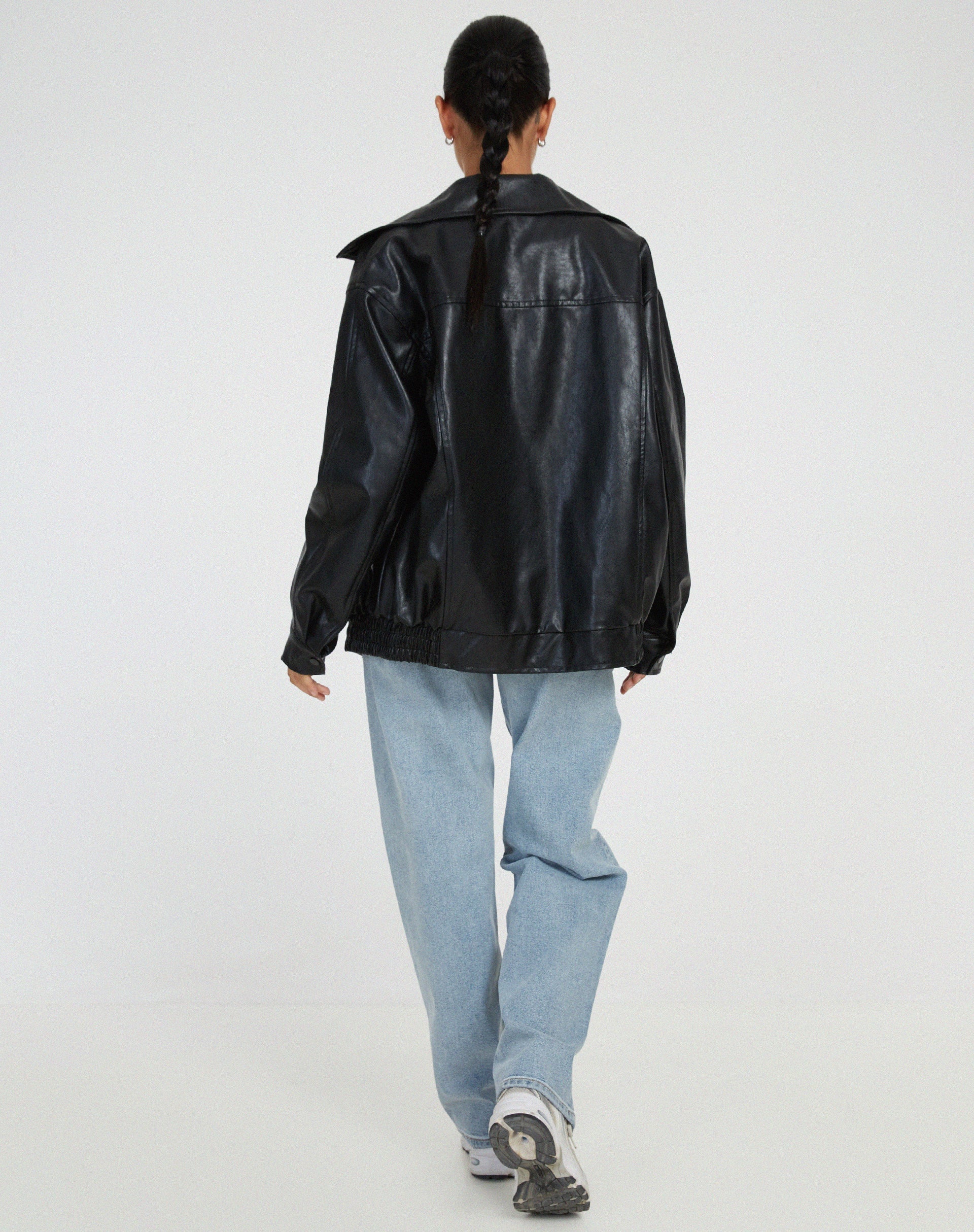 Cosima - Oversized Bomber Jacket Minimalist Style