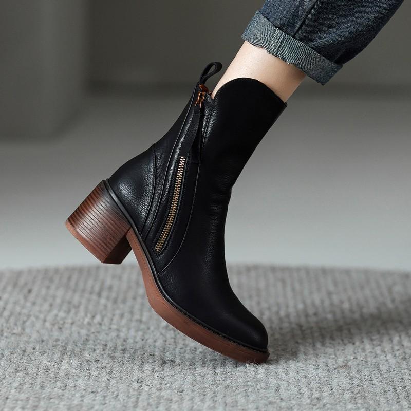 Nora - Modern Ankle Boots with Zippers